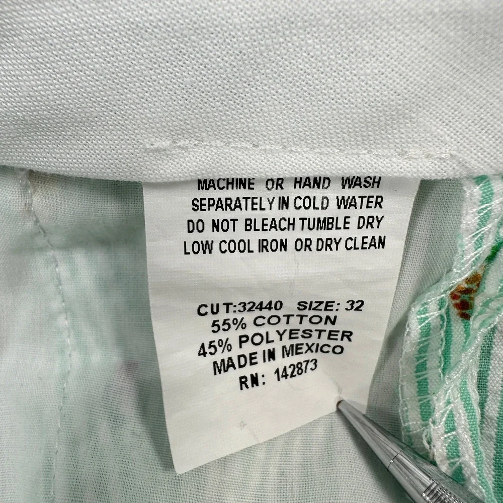 Haspel Shorts Mens 32 Mint Green Seersucker Tropical Flamingo Striped All Over